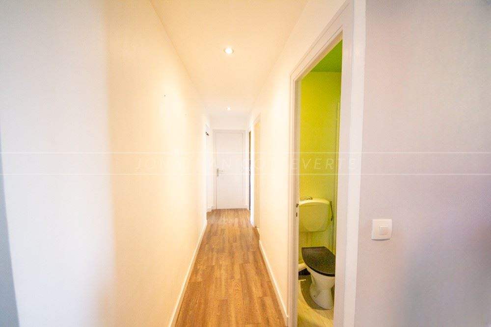 BEL APPARTEMENT LUMINEUX - PETIT IMMEUBLE- CALME - 2 CHAMBRES - SANS VIS A VIS - DALLE BETON photo 3